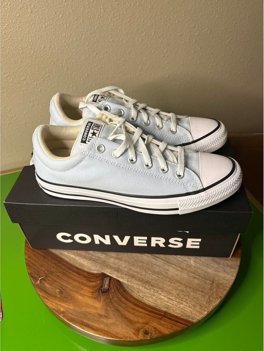 Converse - Picture 4 of 6